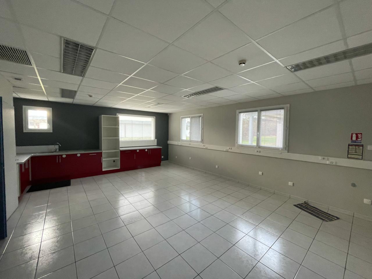 Bureau La Ravoire 353m² Location bureau La Ravoire Savoie OLBUR2428607 10